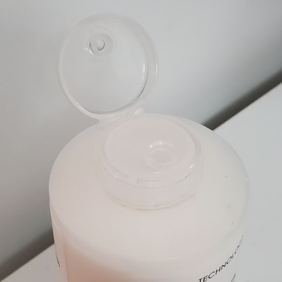 OLAPLEX Nº.5 BOND MAINTENANCE CONDITIONER - Picture 6 of 9